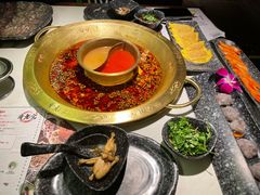 -哥老官重庆美蛙鱼头(龙湖杭州金沙天街店)