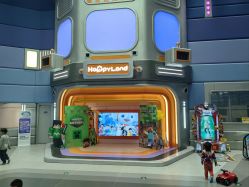 -嗨贝天地亲子乐园 · 生日派对·VR对战(万象城店)