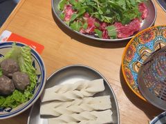 -洱火云南酸菜牛肉火锅(石景山当代商城店)