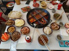 -厂花素芬九宫格火锅(银泰店)