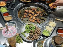-马路牙子烧烤音乐酒馆(望京店)