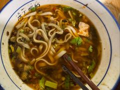 -矮子粉店1985·长沙米粉(湘春路店)