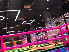 -酷跳蹦床主题公园(万胜广场店)