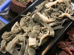 -牛一煲美食(江高店)