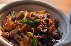 Signature Bamboo Shoot Braised Pork