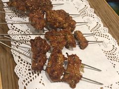 -聚串门儿·东北烧烤(信义坊店)