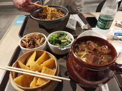 -远大美食广场(远大购物中心店)
