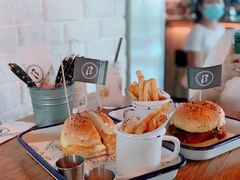 cheese&nbsp;burger-BAIA 巴亚
