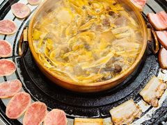-阿山卓·野生菌火锅·纳西火塘烤肉
