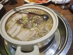 -大宝全猪馆(南京路店)