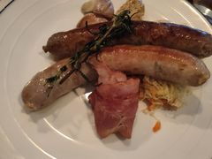 -羽深肉铺 Steak & Wine