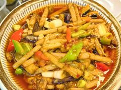 -三锅莊·牦牛肉火锅·香格里拉特色藏餐宴请餐厅(昆明创始店)