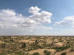 -亿利库布其七星湖沙漠生态旅游区