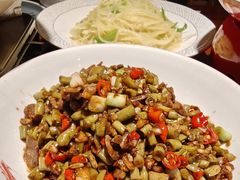 -钟掌勺忘不了地道湘菜(新天地假日广场店)