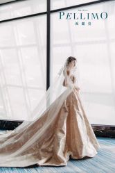 -派丽莫Pellimo原创设计婚纱品牌