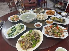 -岛中岛·海鲜大排档·万宁老字号(东澳店)