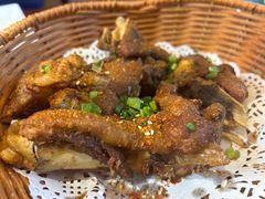 -魏铭鱼头捞饭(晋阳路店)