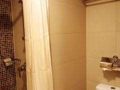 -香港华美达海景酒店