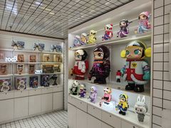 -泡泡玛特POPMART(上海环球港店)
