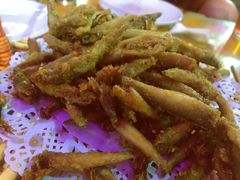 -东家小院金汤酸菜鱼(南阳路店)