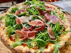 火腿芝麻叶披萨-BISTROFIORE美伊娜(伊犁南路店)