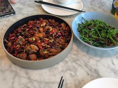 -雀蓝川菜(奥体广场店)