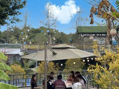 -茅草房·河畔园林火锅