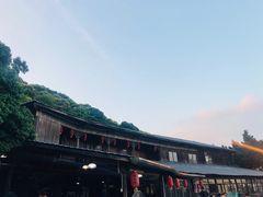 -鲤鱼塘农家山庄