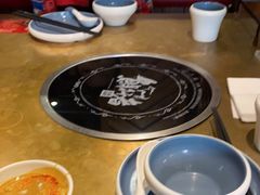 -左庭右院鲜牛肉火锅(金山万达店)