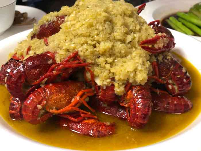 火山龙虾-"嘻嘻嘻我又来啦 第一次吃他们家火山龙虾的.