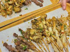-街角等你.大连海鲜烧烤.经典铁板海鲜串(西安路店)