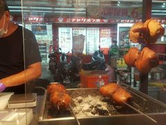 -六合夜市