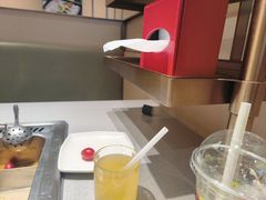 -海底捞火锅(振华广场生日主题店)