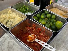 -四川小胡子海鲜(丁村万人海鲜广场店)