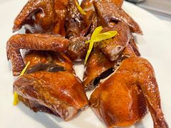 红烧乳鸽-勝記酒家·37年老字号·经典粤菜(荔枝公园店)