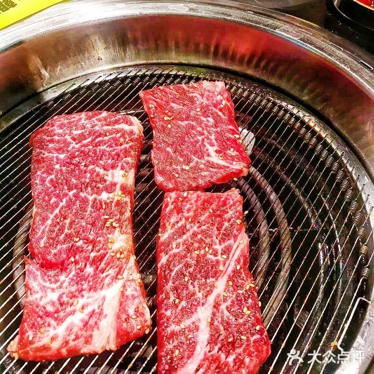 央妈推荐的烤肉！大叹号终于吃上啦！