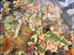 -宏兴烤鱼山庄(宣恩总店)