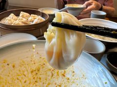 -馋三尺蟹粉小笼(人民广场店)