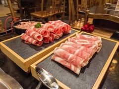 -百年川椒重庆老火锅(光谷店)