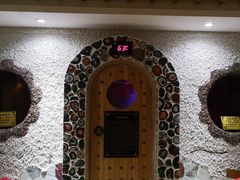 -碧中海汤泉汗蒸酒店