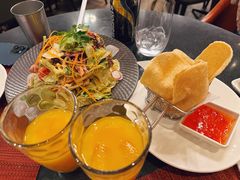 -WOLFGANG PUCK KITCHEN & BAR(迪士尼小镇店)