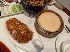 -梅利汴京烤鸭•开封豫菜地标店(东大街店)