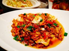 -万重锦·人文川菜馆(骡马市店)