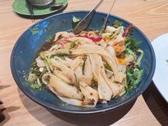 -耶里夏丽·丝路国际·新疆餐厅(浦东区东方路店)