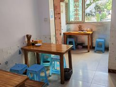 -贵州沾水米线(学田湾店)