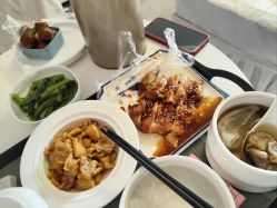 -爱月坊产后护理中心(万达店)