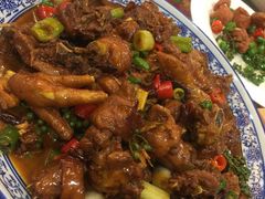 -闯关东东北农家菜(崂山石老人店)