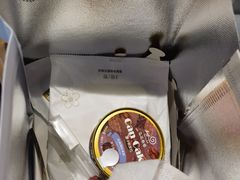 -花花卷卷·鲜食蛋糕(静安久光百货店)
