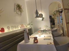 -春树下·树屋花房西餐厅(罍街AS1980店)