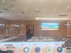 -呷哺呷哺(融创茂店)